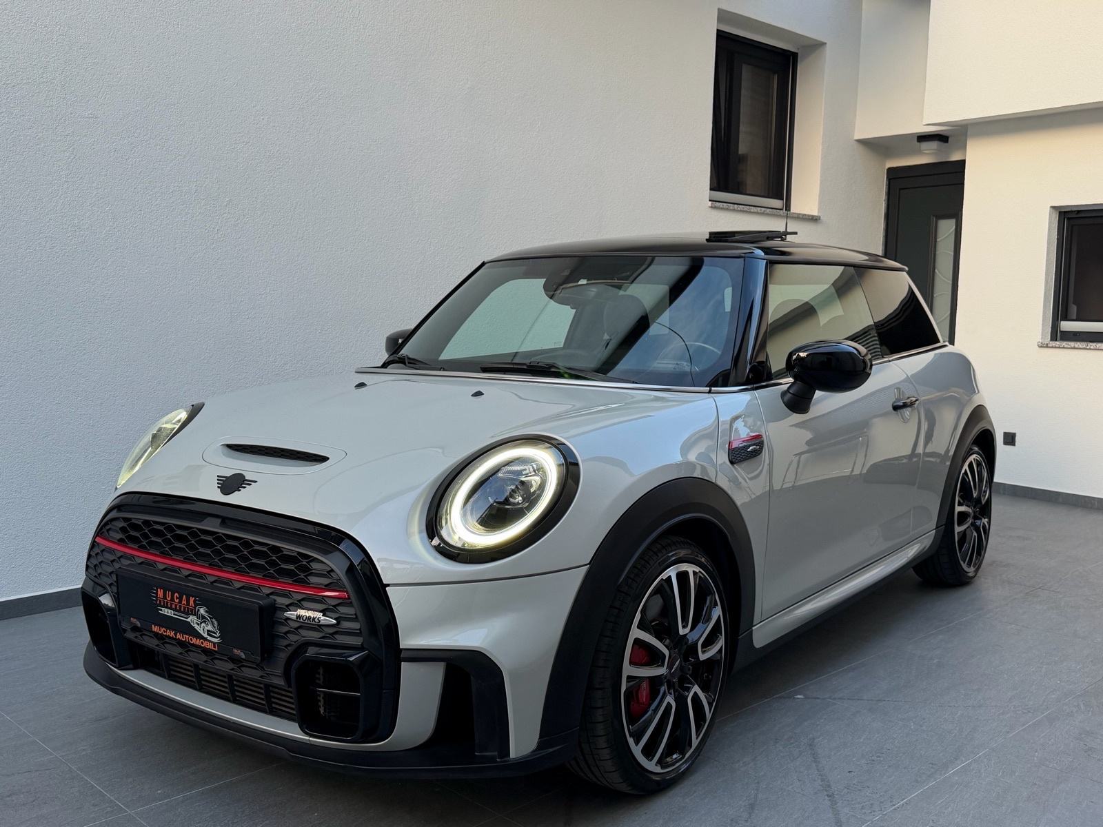 MINI Cooper Lci JCW 231ks automatik-1. Vlasnik-Jamstvo-Leasing, fotografija 1