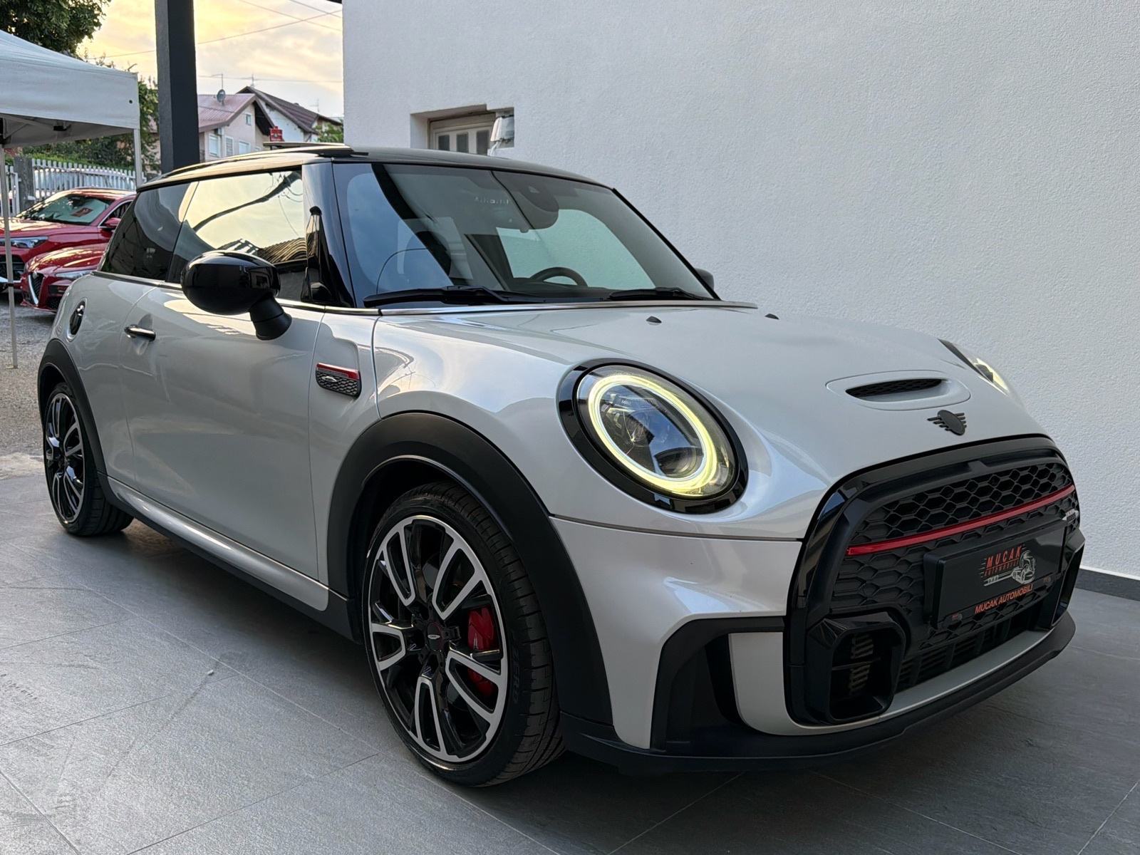 MINI Cooper Lci JCW 231ks automatik-1. Vlasnik-Jamstvo-Leasing, fotografija 5