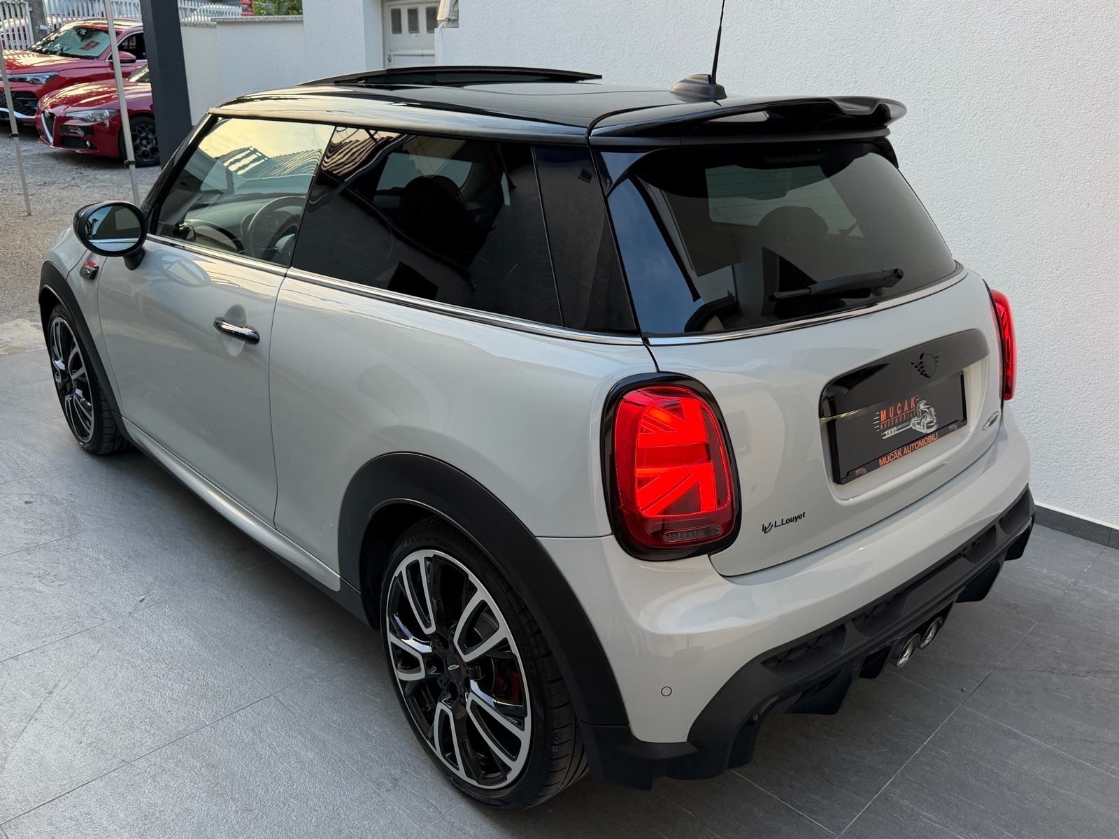 MINI Cooper Lci JCW 231ks automatik-1. Vlasnik-Jamstvo-Leasing, fotografija 11