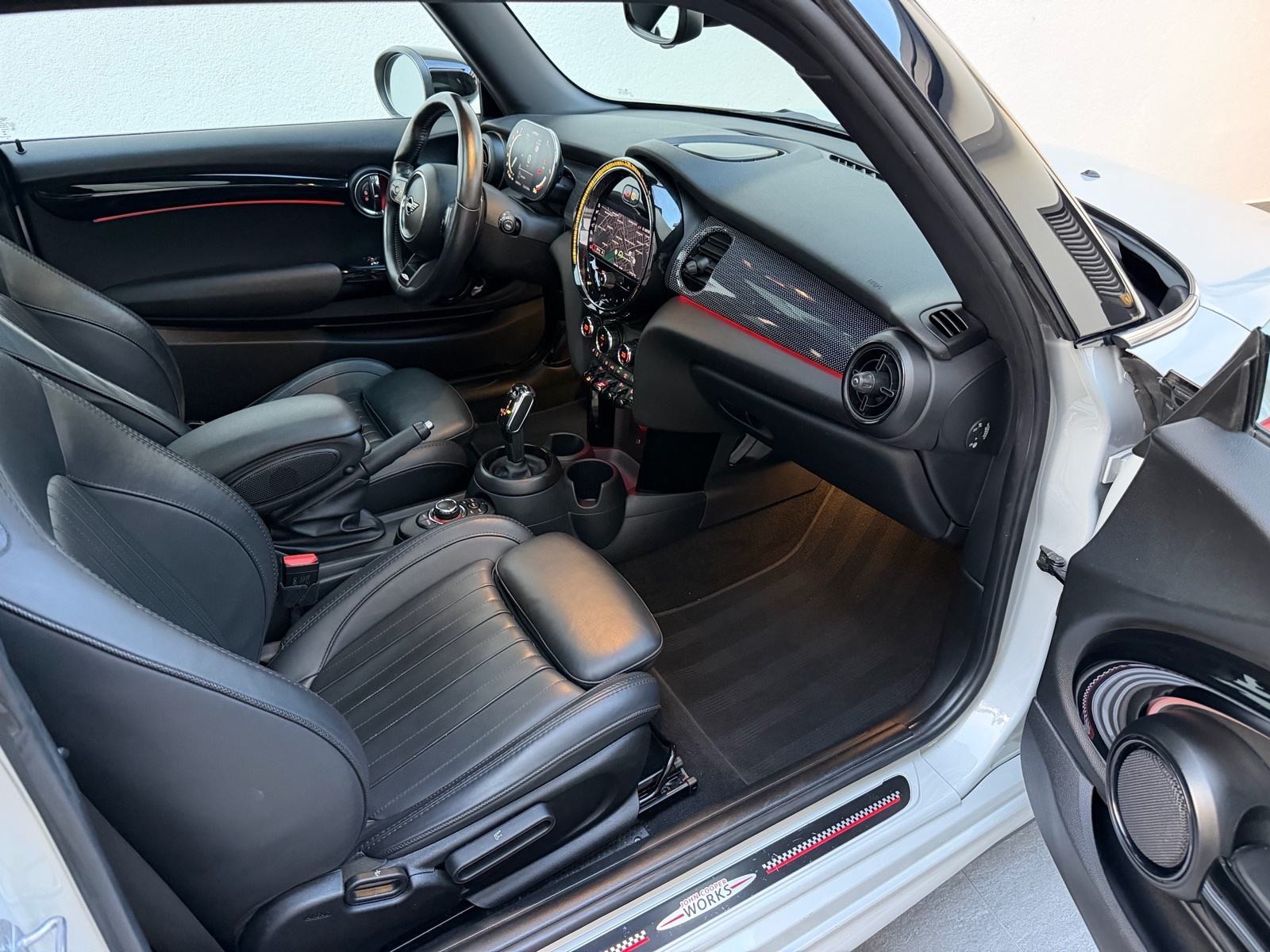 MINI Cooper Lci JCW 231ks automatik-1. Vlasnik-Jamstvo-Leasing, fotografija 19