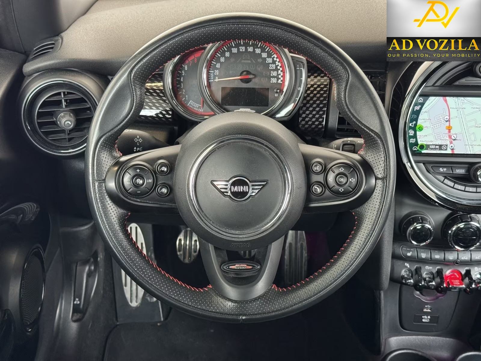 MINI Cooper John Cooper Works /Alcantara sjed./LED/Kamera/ €24.490, fotografija 5
