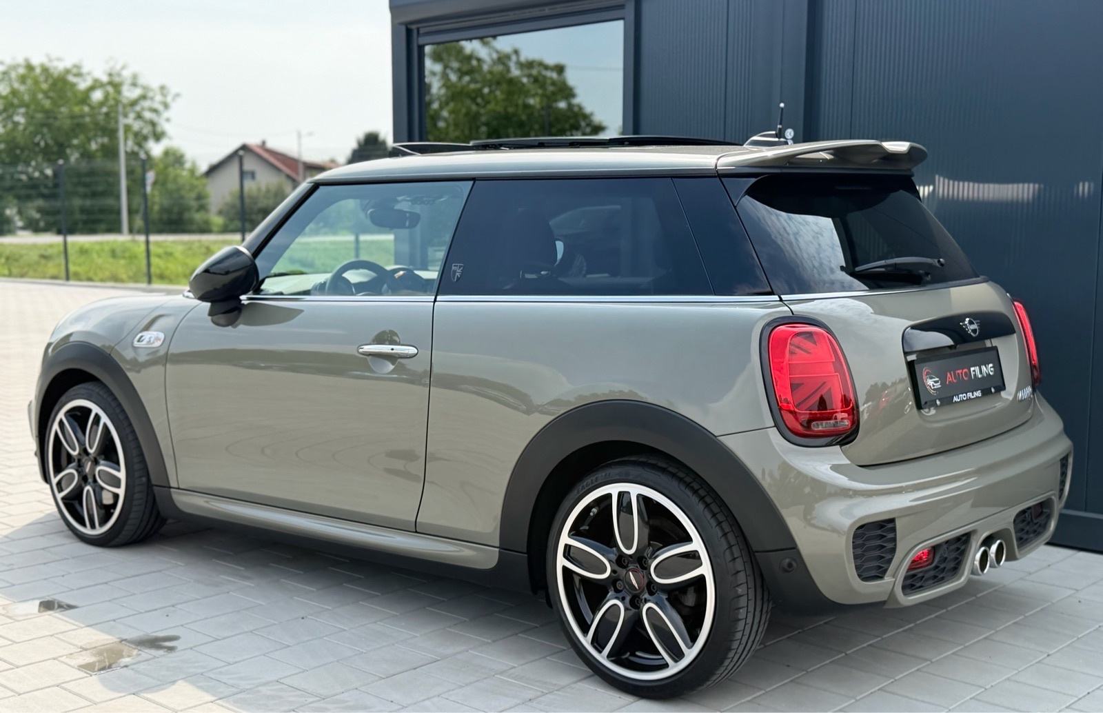 MINI Cooper S John Cooper Works 2.0*HARMAN*PANORAMA*LED*KEYLESS*, fotografija 8