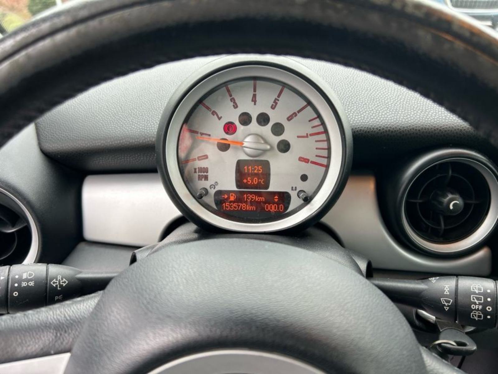 MINI Cooper One 1,4 benzin 2010.,KLIMA, SERVIS, ALU, 153 000 km, fotografija 13