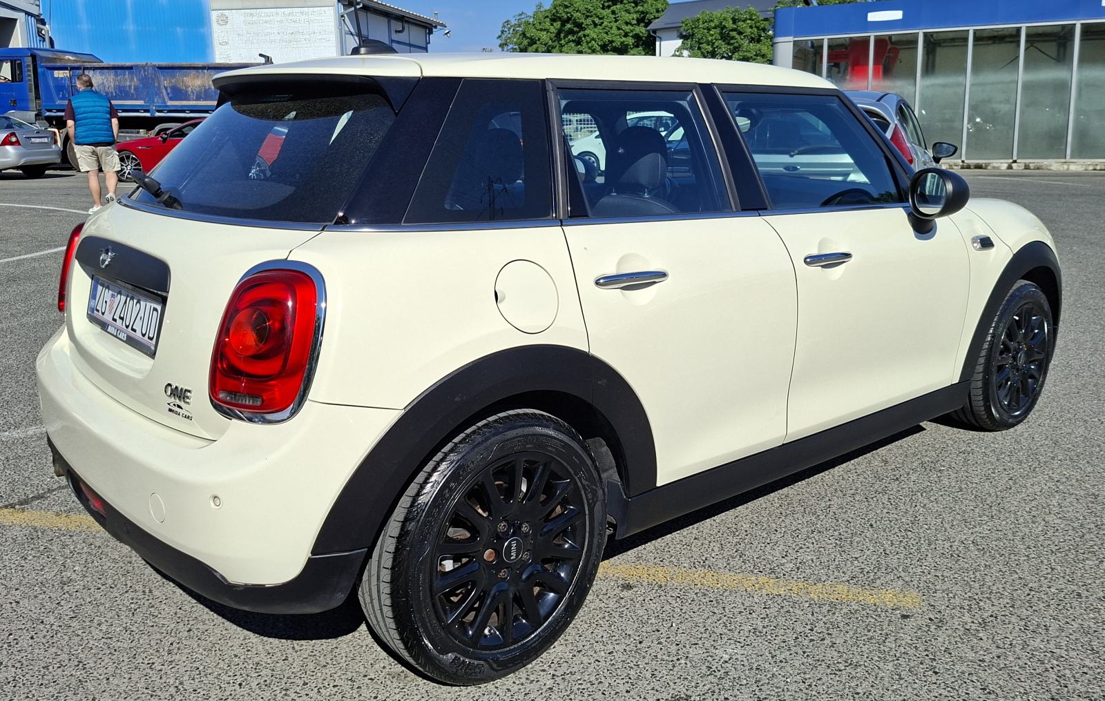 MINI Cooper One-2019-NAVI-GARANCIJA 1GOD-REG 1GOD, fotografija 4