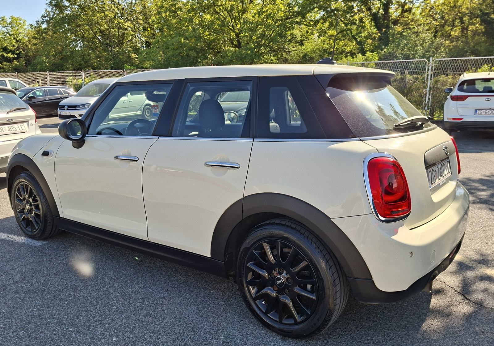 MINI Cooper One-2019-NAVI-GARANCIJA 1GOD-REG 1GOD, fotografija 10