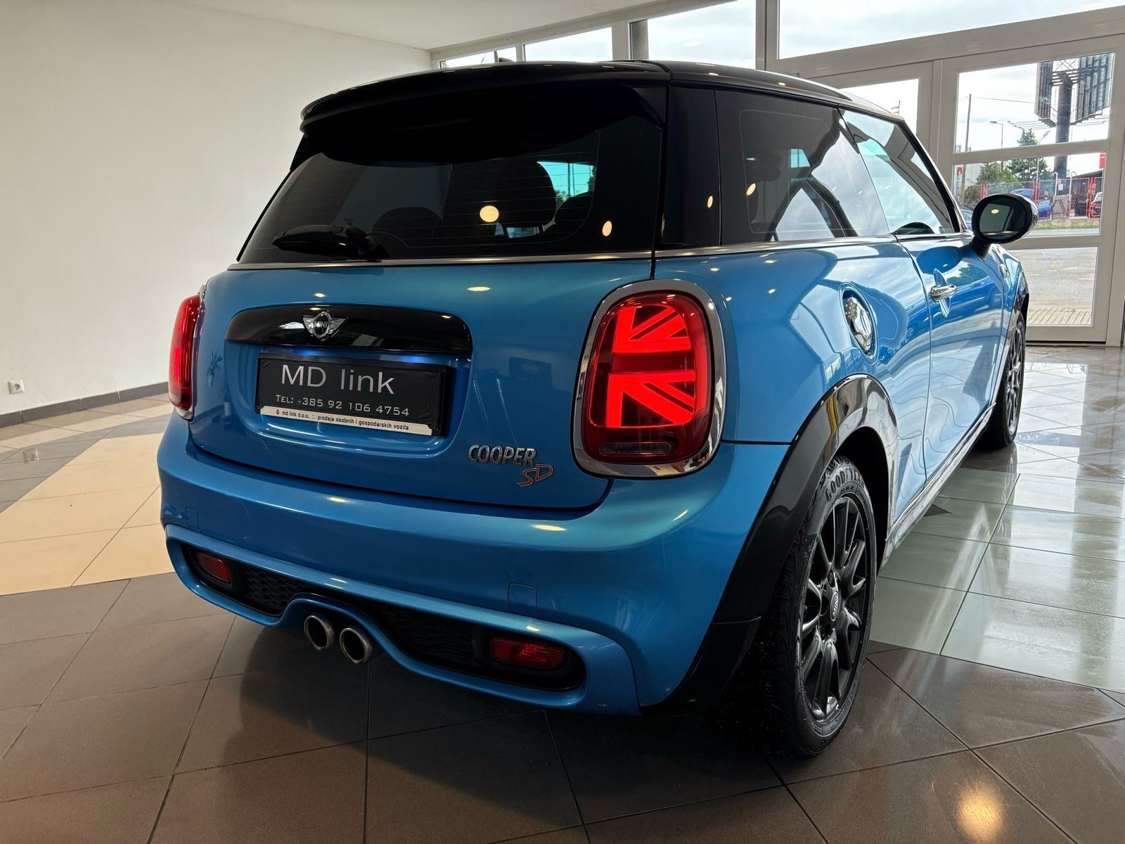 MINI Cooper SD automatik, fotografija 19