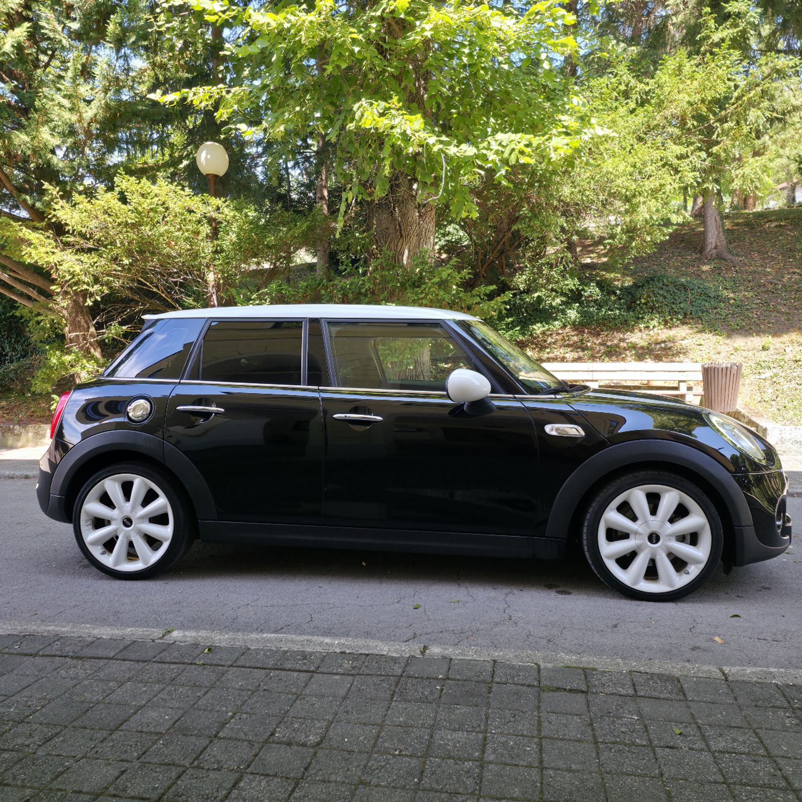 MINI Cooper SD, fotografija 7