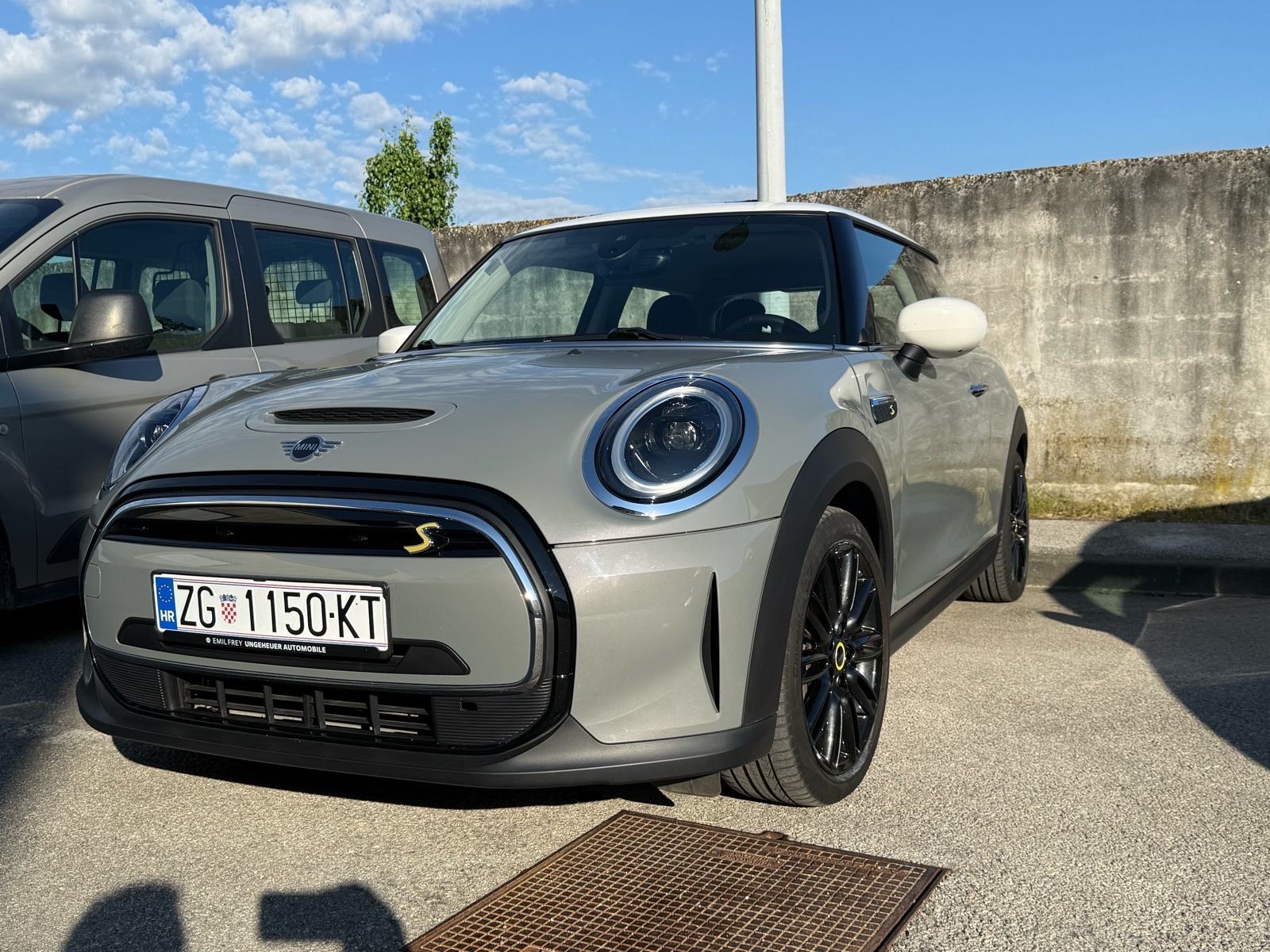 MINI Cooper SE 2022, fotografija 2