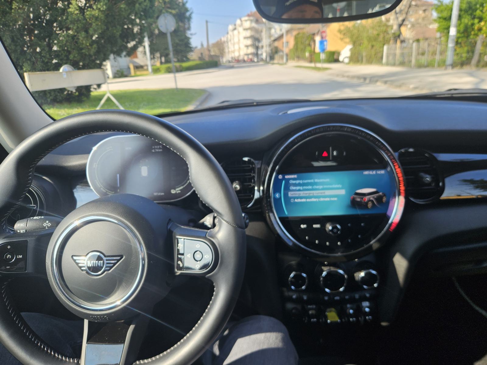 MINI Cooper SE automatik 1.Vlasnica 23600eu, fotografija 7