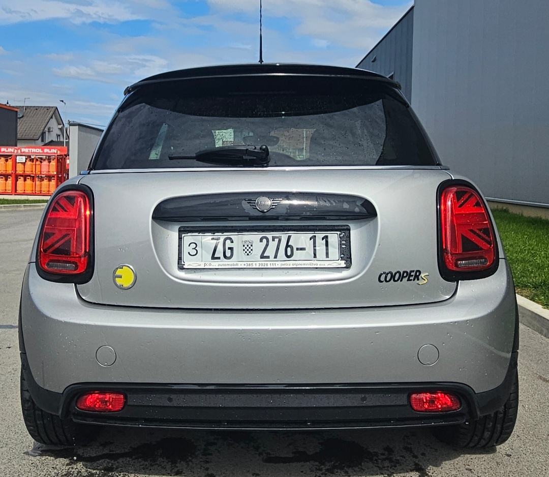 MINI Cooper SE automatik 1.Vlasnica 23600eu, fotografija 10