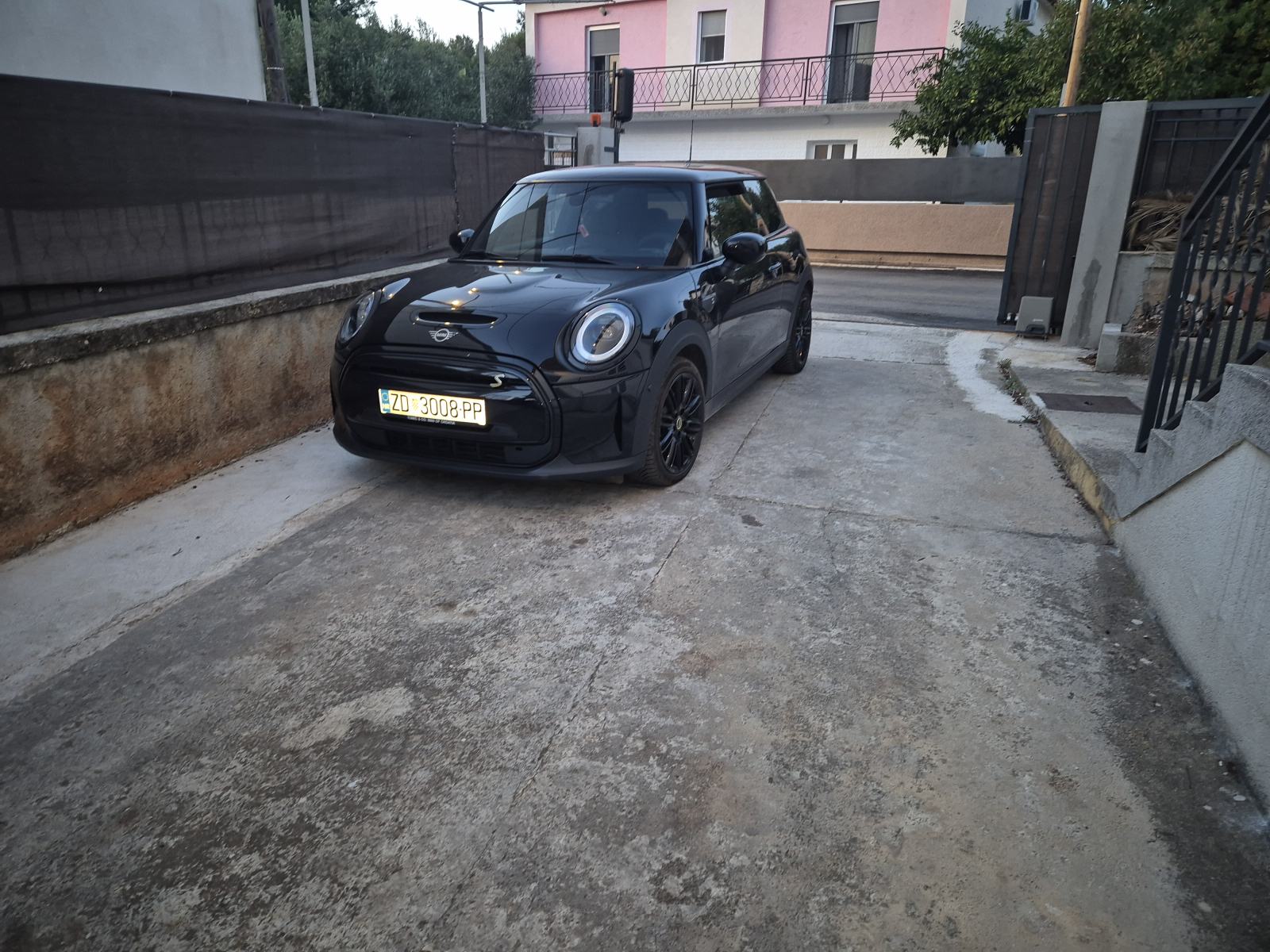 MINI Cooper SE Electric, fotografija 10