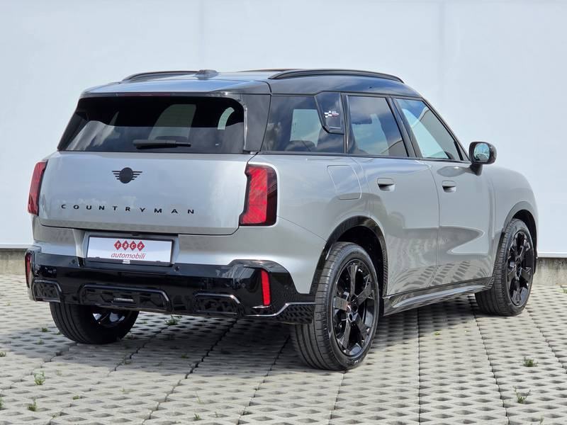 MINI Countryman 1.5 I JCV TRIM automatik, fotografija 4