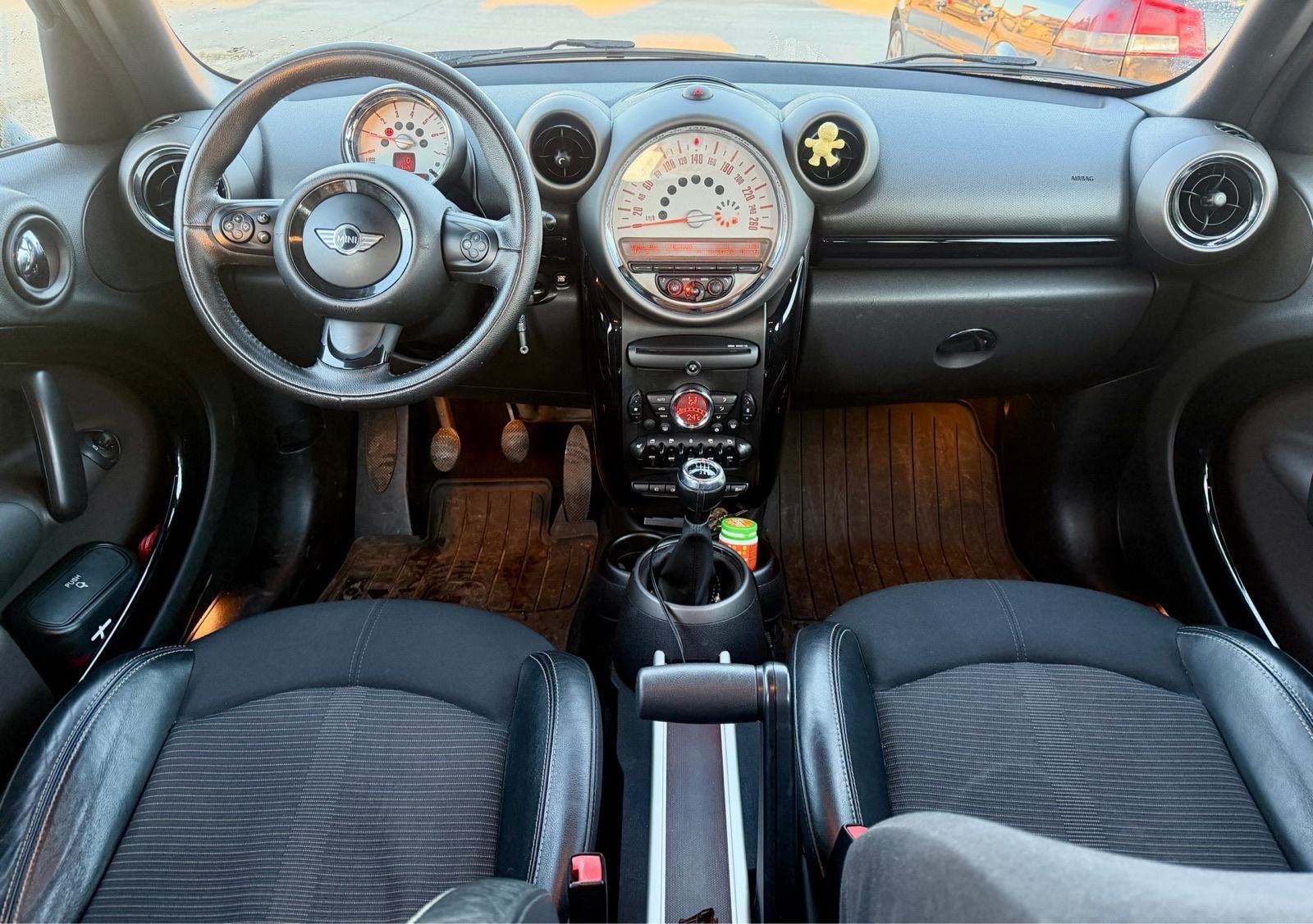 MINI Countryman 1.6 D, fotografija 12