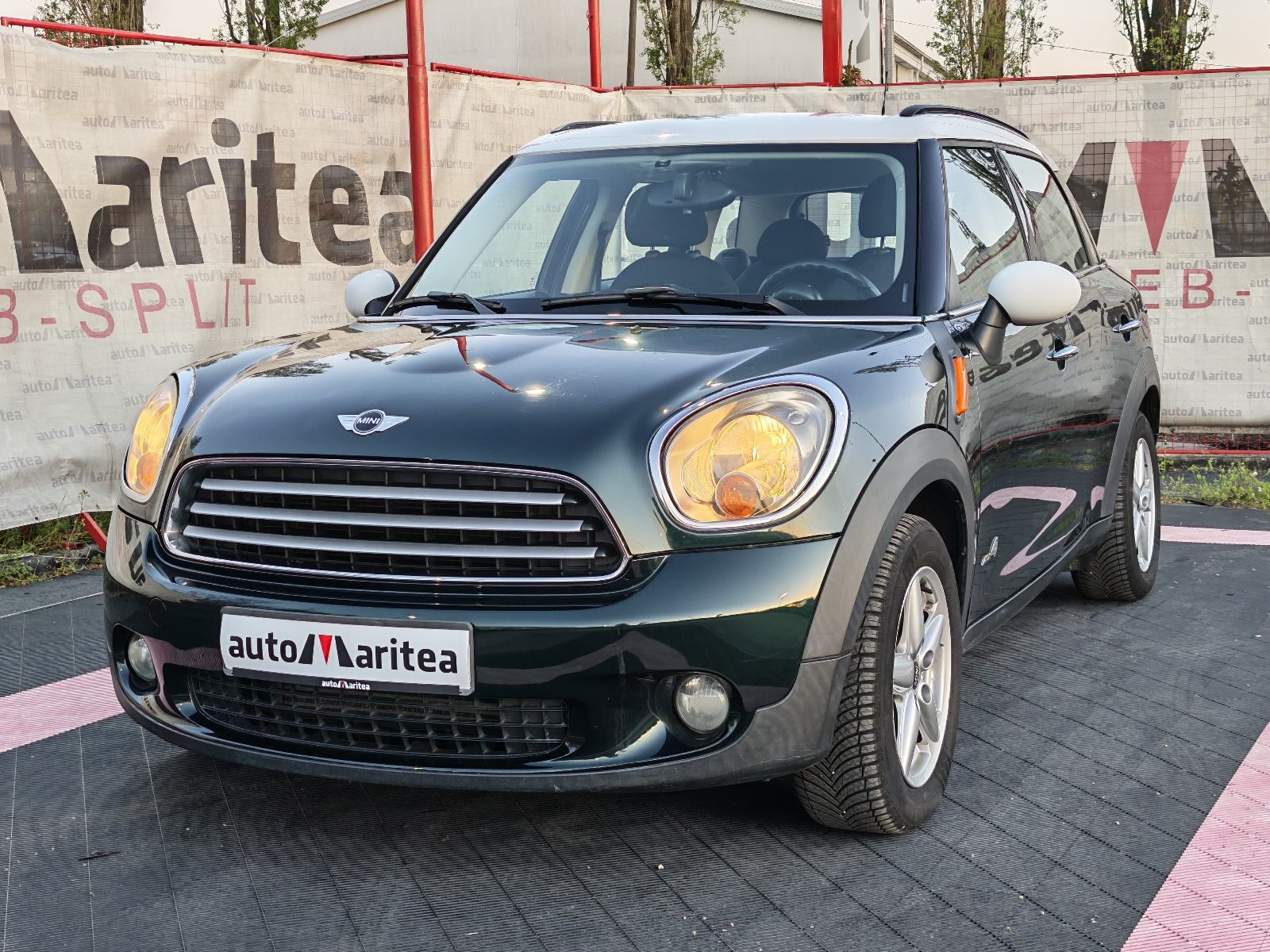 MINI Countryman 1.6D*4x4*led*Navi*top stanje., fotografija 2