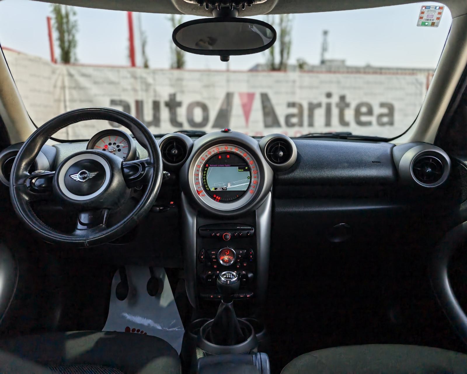 MINI Countryman 1.6D*4x4*led*Navi*top stanje., fotografija 12