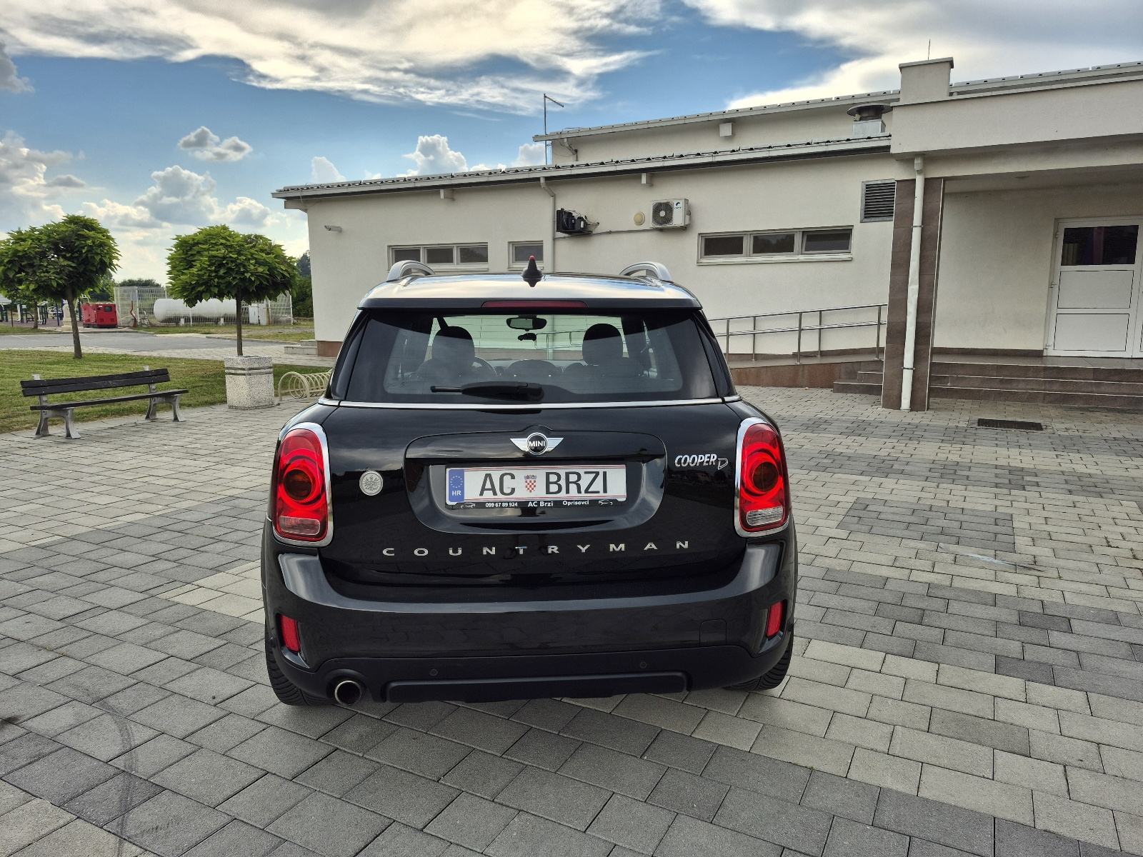 MINI Countryman 2.0 Diesel 110kw/150ks,automatik,navigacija, LED,PDC, fotografija 6
