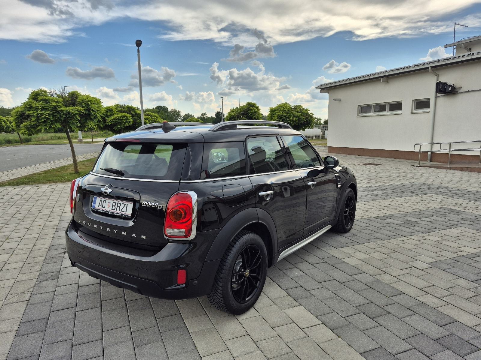 MINI Countryman 2.0 Diesel 110kw/150ks,automatik,navigacija, LED,PDC, fotografija 7
