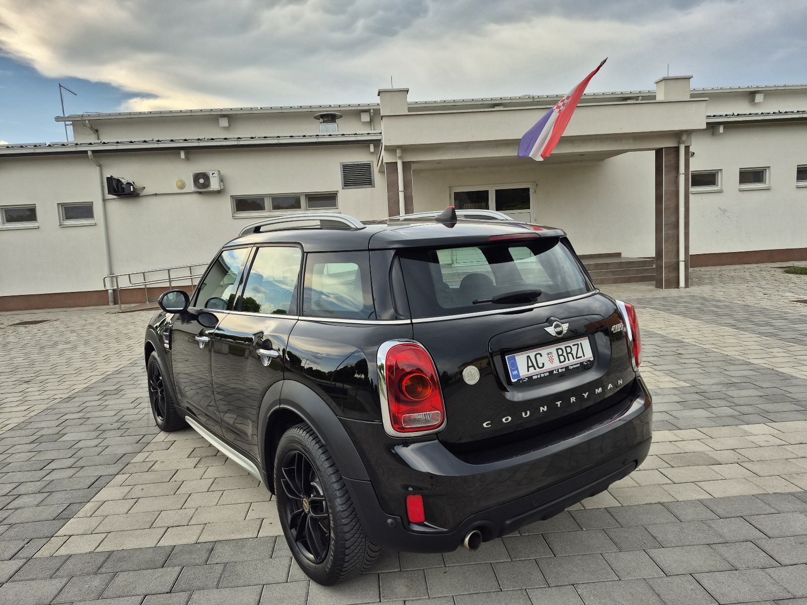 MINI Countryman 2.0 Diesel 110kw/150ks,automatik,navigacija, LED,PDC, fotografija 14