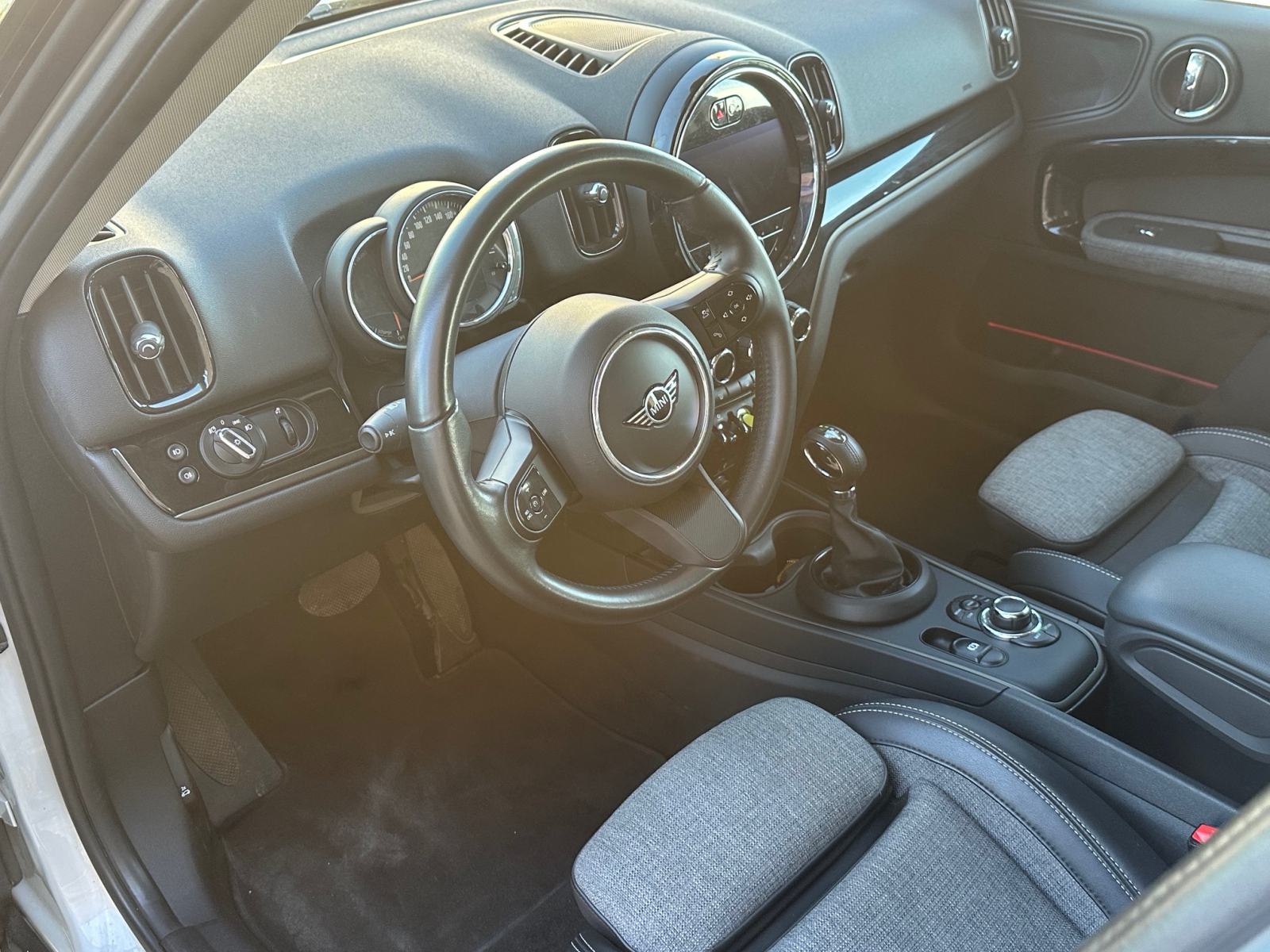 MINI Countryman Cooper SE ALL4 Plug-in Hibrid, automatik 56500 km, fotografija 10