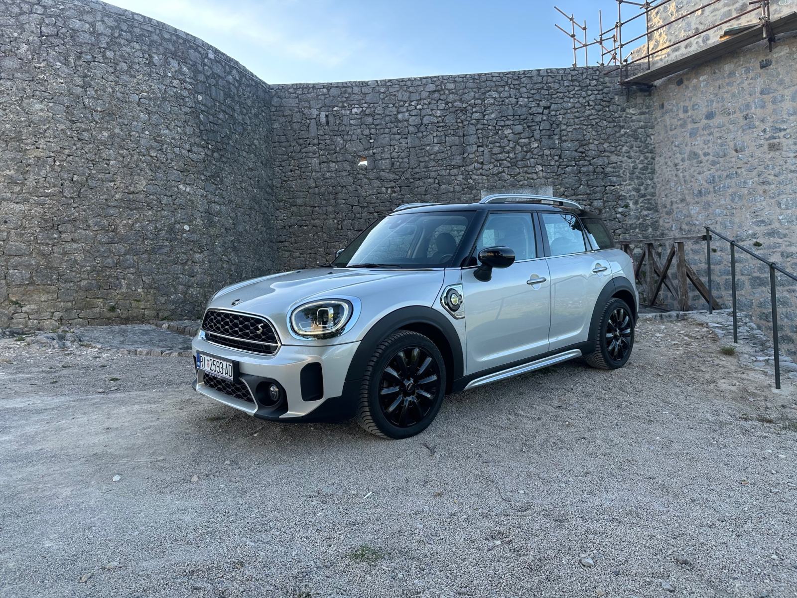 MINI Countryman Cooper SE ALL4 Plug-in Hibrid, automatik 56500 km, fotografija 15