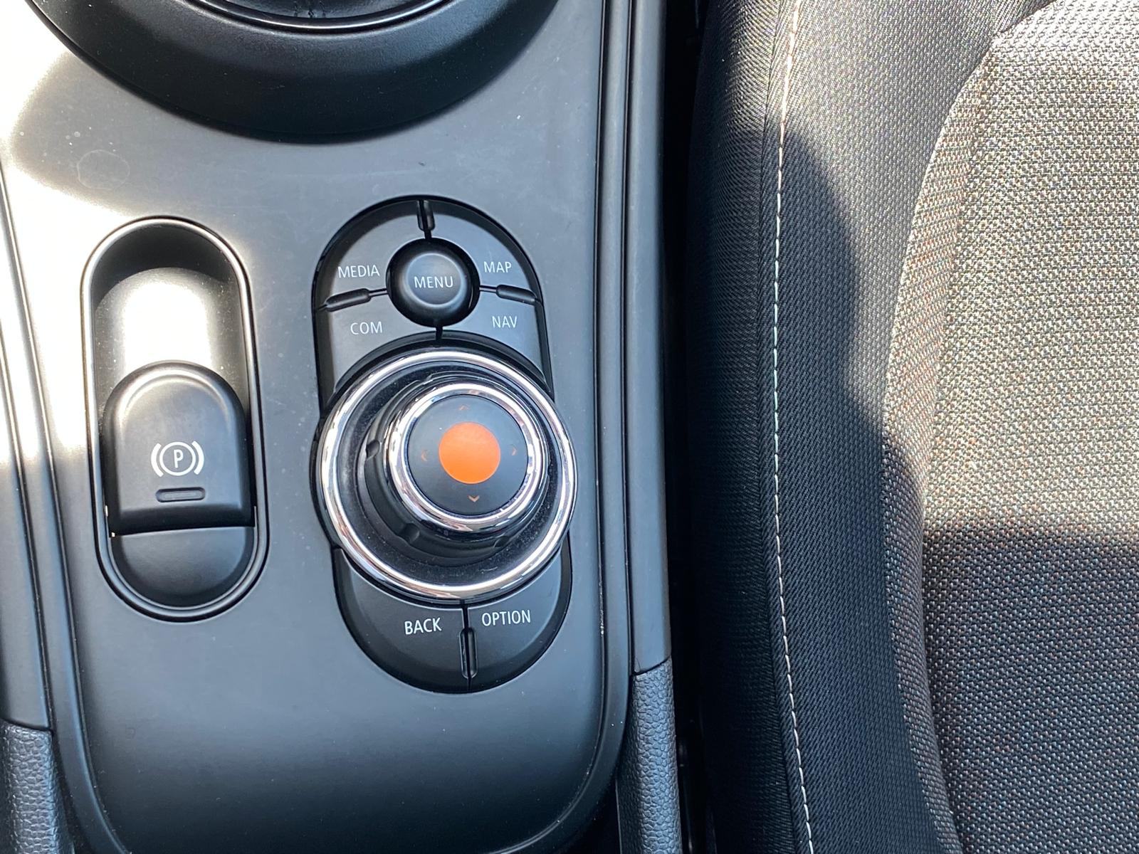 MINI Countryman AUTOMATIK, NAVI, SENZORI, TEMPOMAT, 4X GARANCIJA!!!, fotografija 16