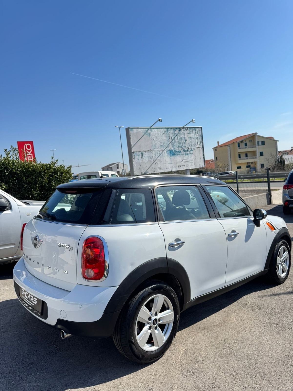 MINI Countryman Cooper 2,0 D AUTOMATIK—Mod 2016—VELIKI SERVIS—JAMSTVO!, fotografija 6