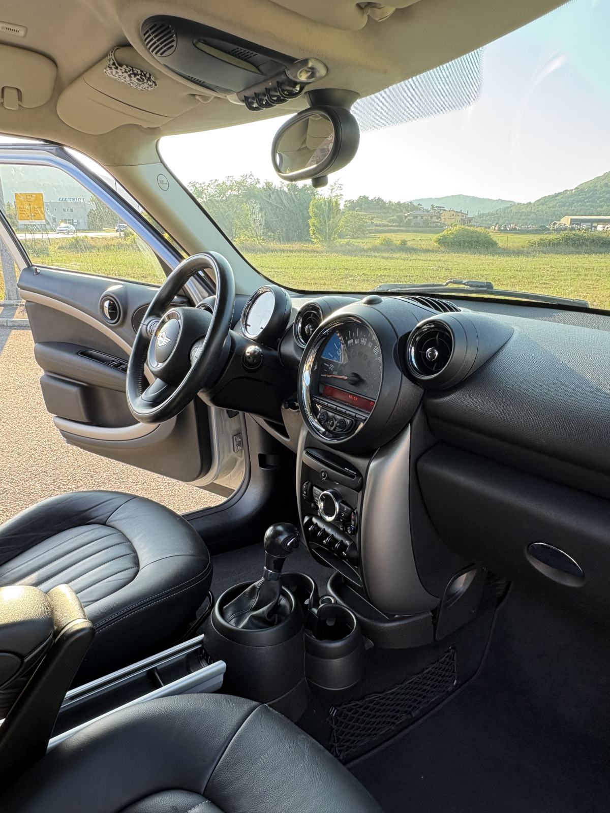 MINI Countryman Cooper D ALL4 automatik, fotografija 13