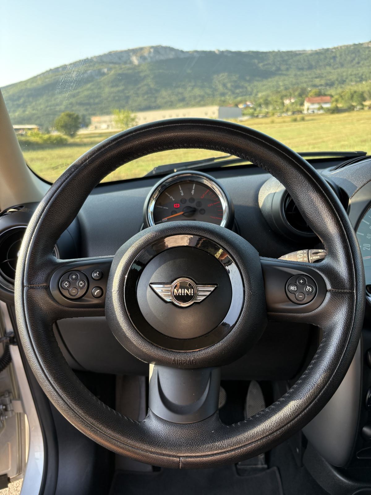 MINI Countryman Cooper D ALL4 automatik, fotografija 8