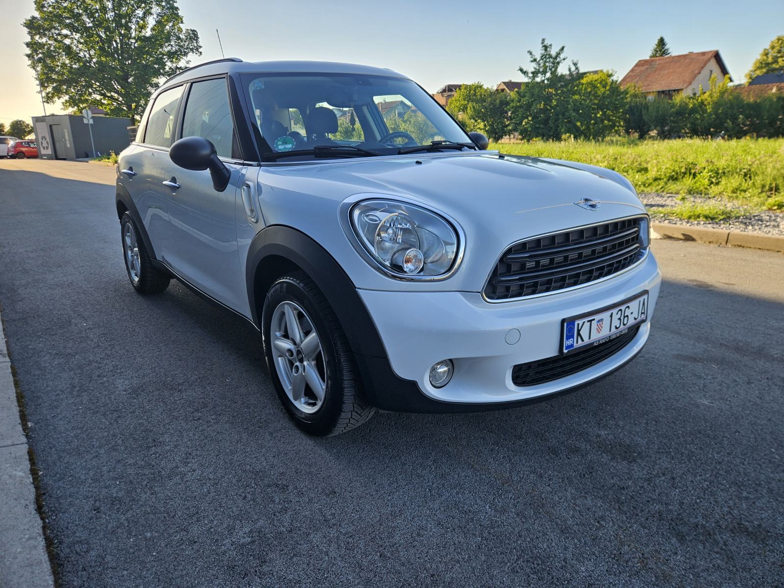 MINI Countryman Cooper D, fotografija 3