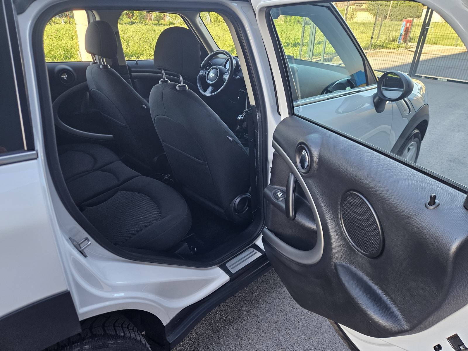 MINI Countryman Cooper D, fotografija 10