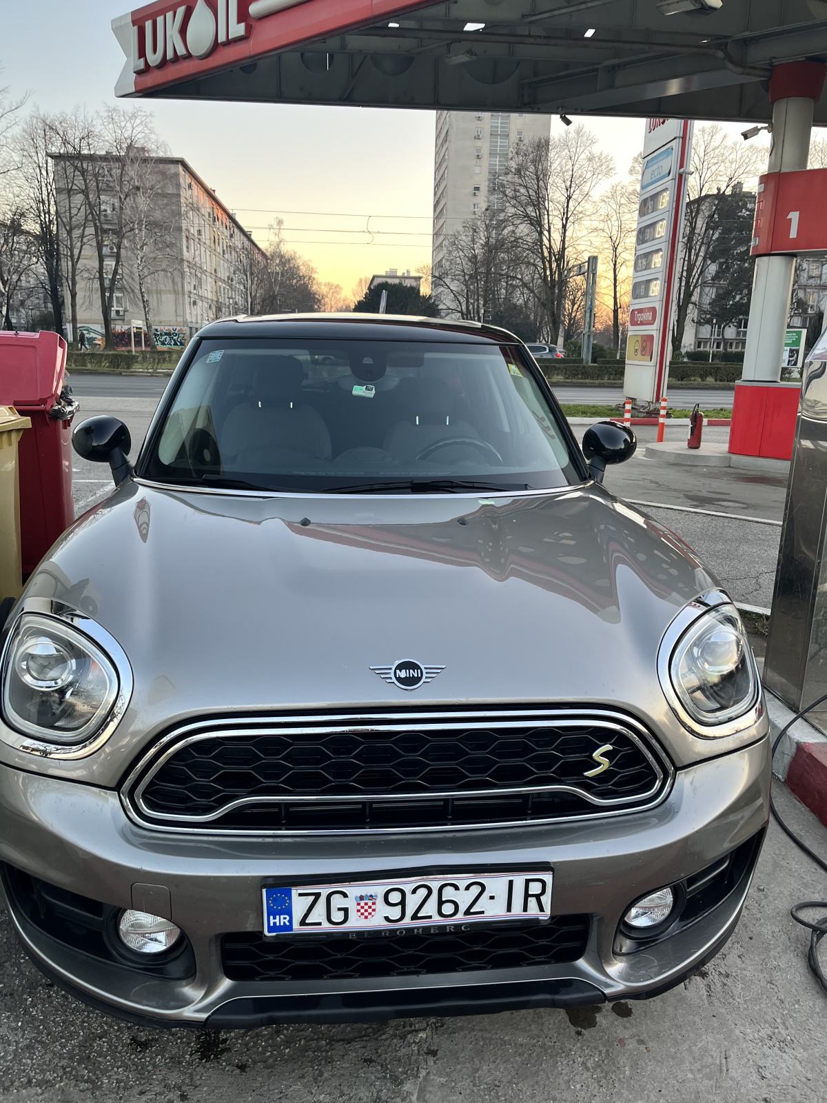 MINI Countryman Cooper u PDV-u plug-in hibrid, servisiran, fotografija 4