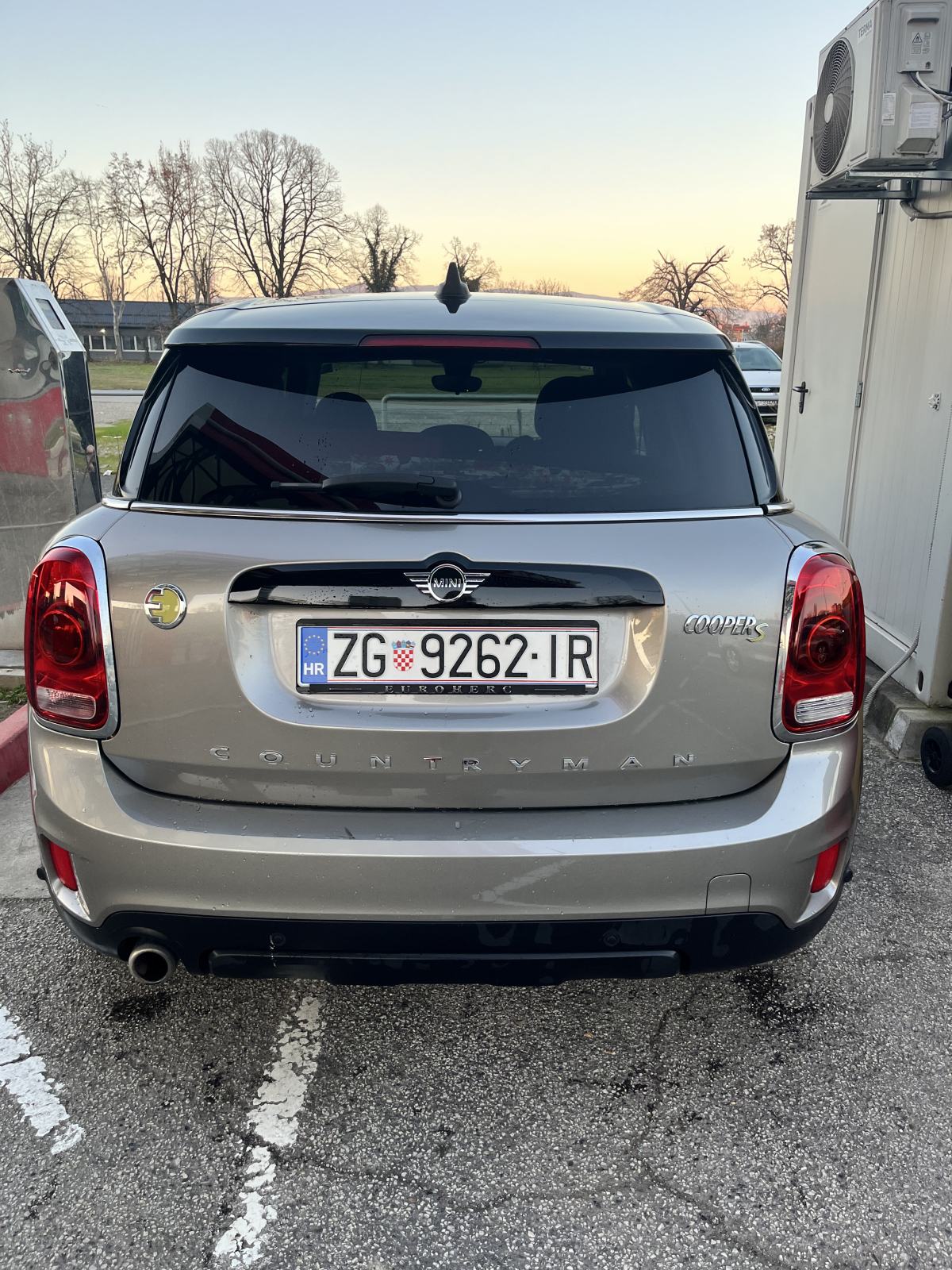 MINI Countryman Cooper u PDV-u plug-in hibrid, servisiran, fotografija 5