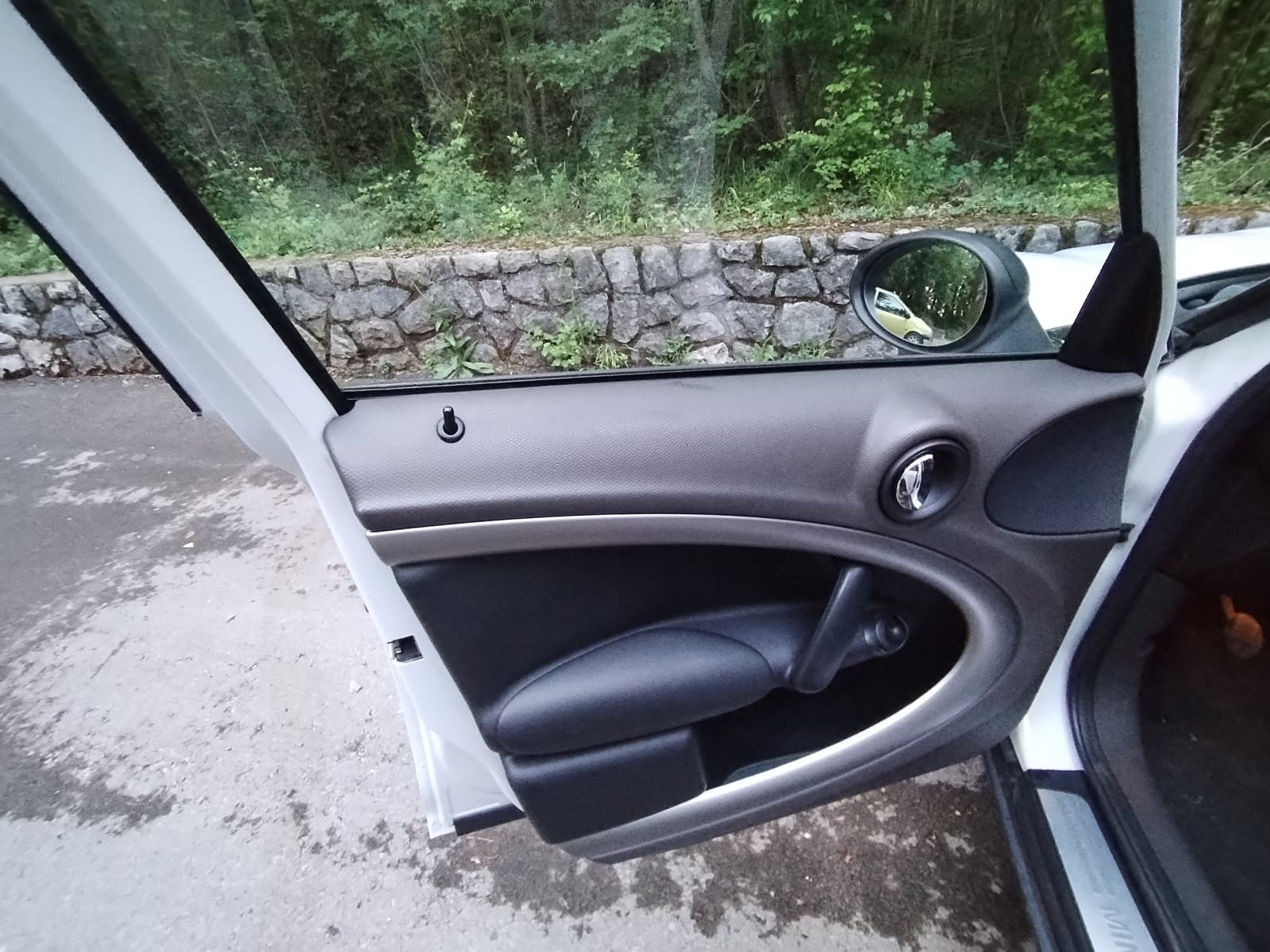 MINI Countryman One--samo 111800 km--izuzetno sačuvan, fotografija 17