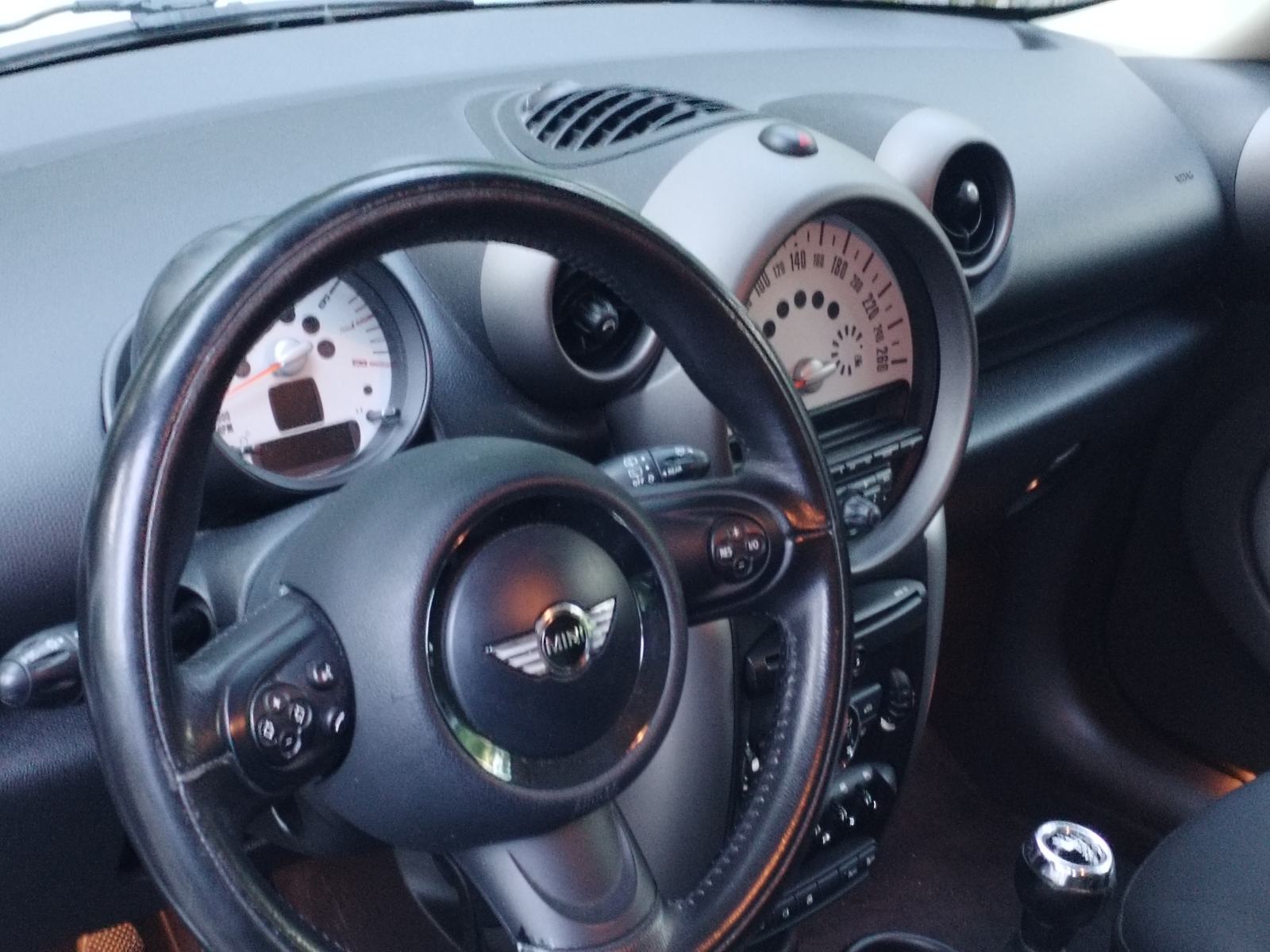 MINI Countryman One--samo 111800 km--izuzetno sačuvan, fotografija 18