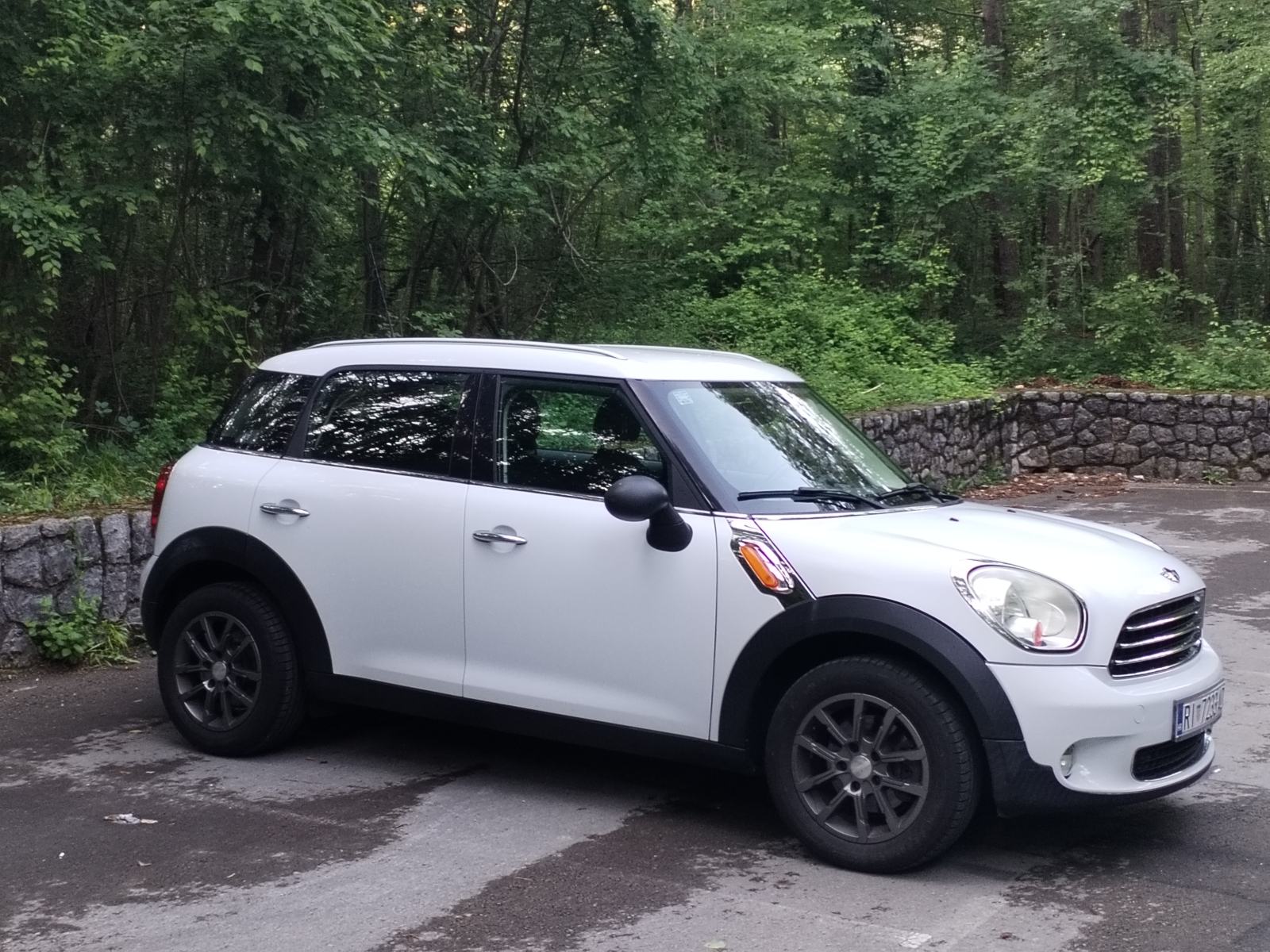MINI Countryman One--samo 111800 km--izuzetno sačuvan, fotografija 5