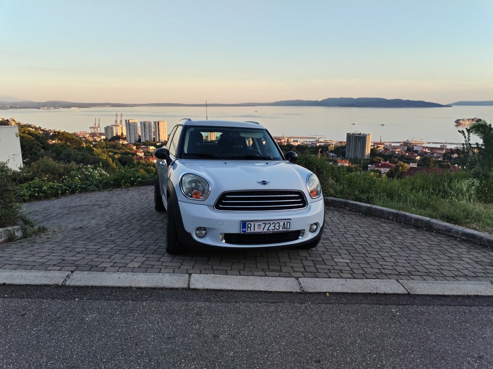 MINI Countryman One--samo 111800 km--izuzetno sačuvan, fotografija 4