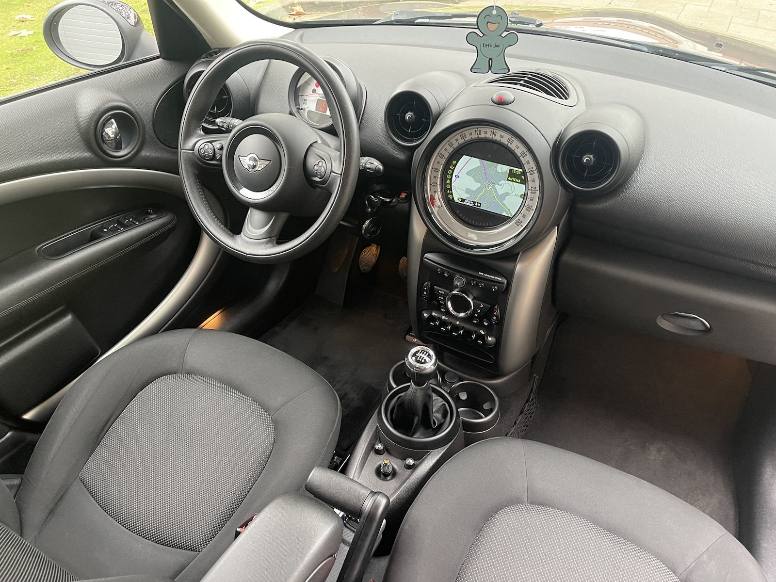 MINI Countryman Cooper 1.6 D - 128 TKM•Servisna•REG 3/27•Alu 17”•Navi, fotografija 12