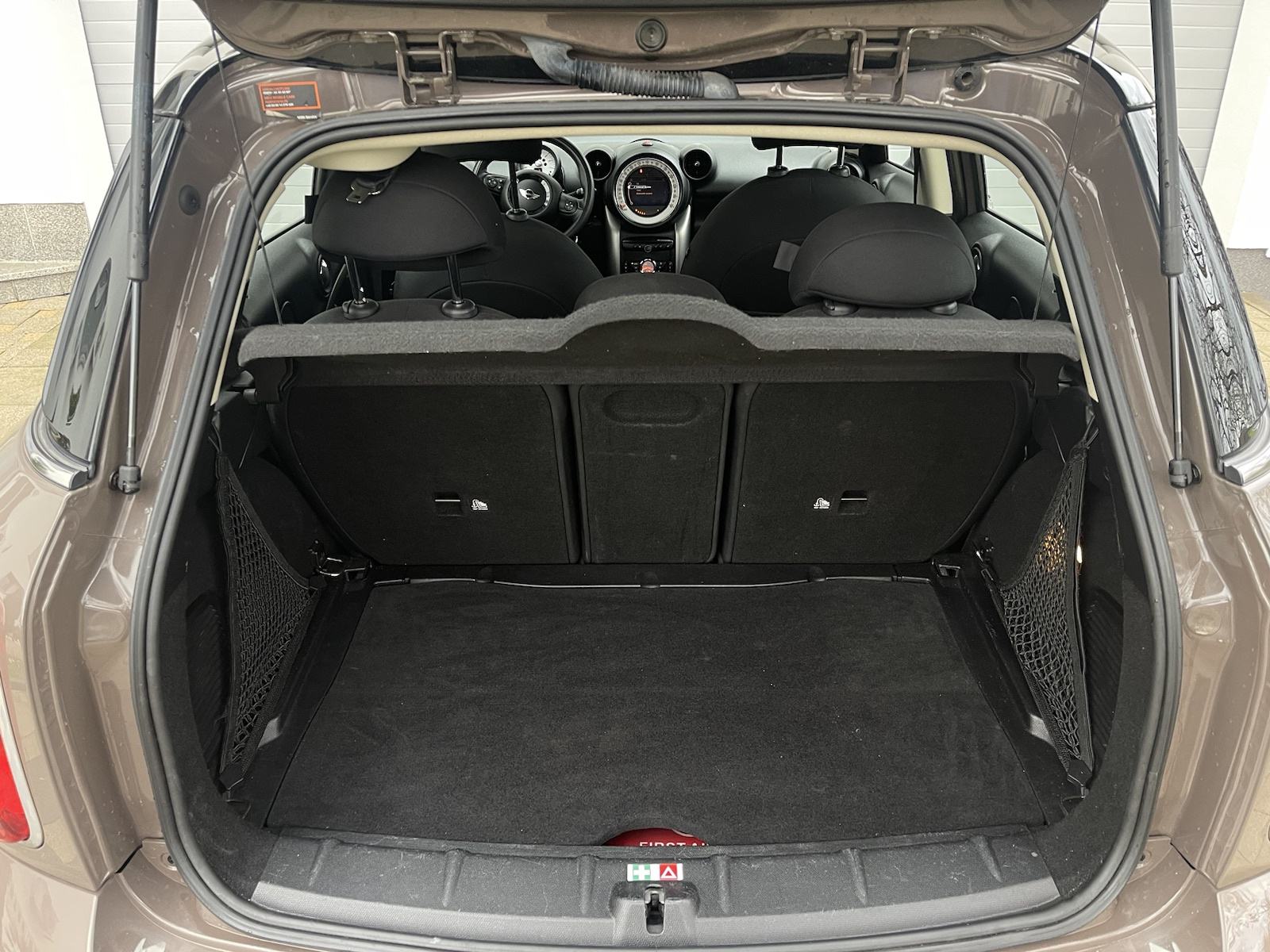 MINI Countryman Cooper 1.6 D - 128 TKM•Servisna•REG 3/27•Alu 17”•Navi, fotografija 19