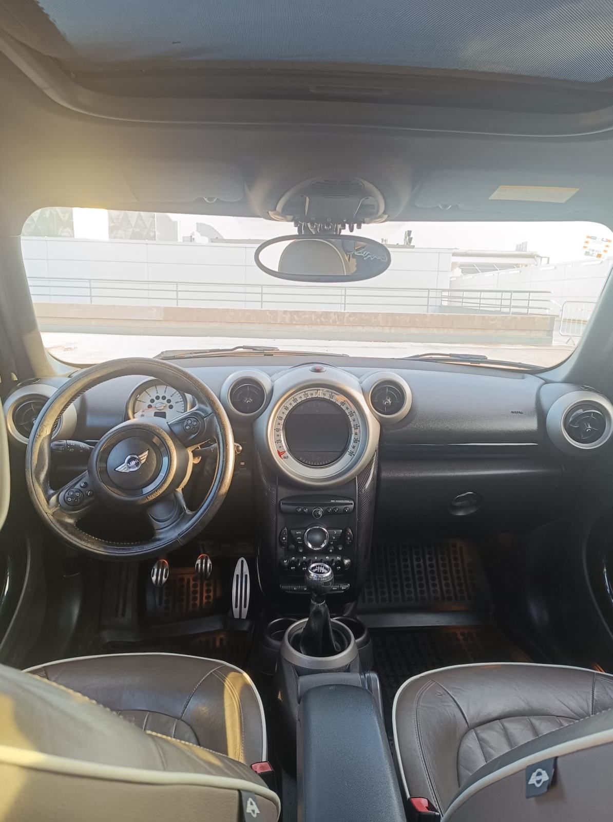 MINI Countryman SD, fotografija 9