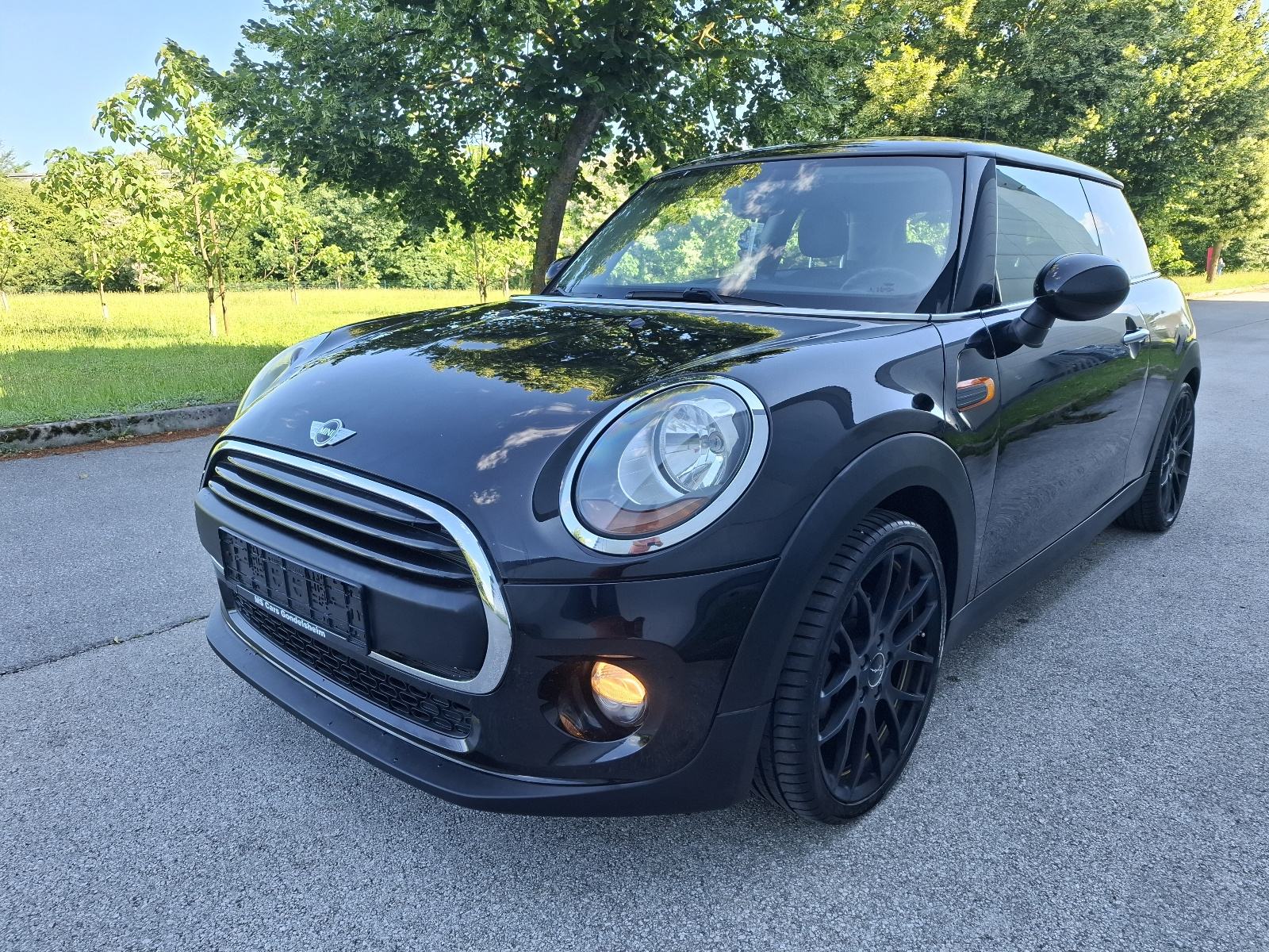 MINI One 1.2 I KLIMA-ALU FELGE 18"-SERVISNA SA RAČUNIMA--VELIKI SERVIS, fotografija 1