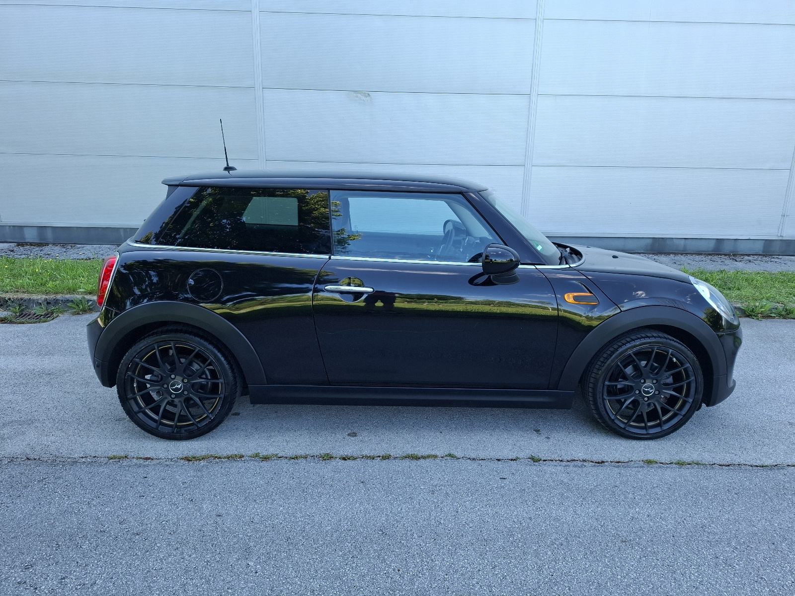 MINI One 1.2 I KLIMA-ALU FELGE 18"-SERVISNA SA RAČUNIMA--VELIKI SERVIS, fotografija 7