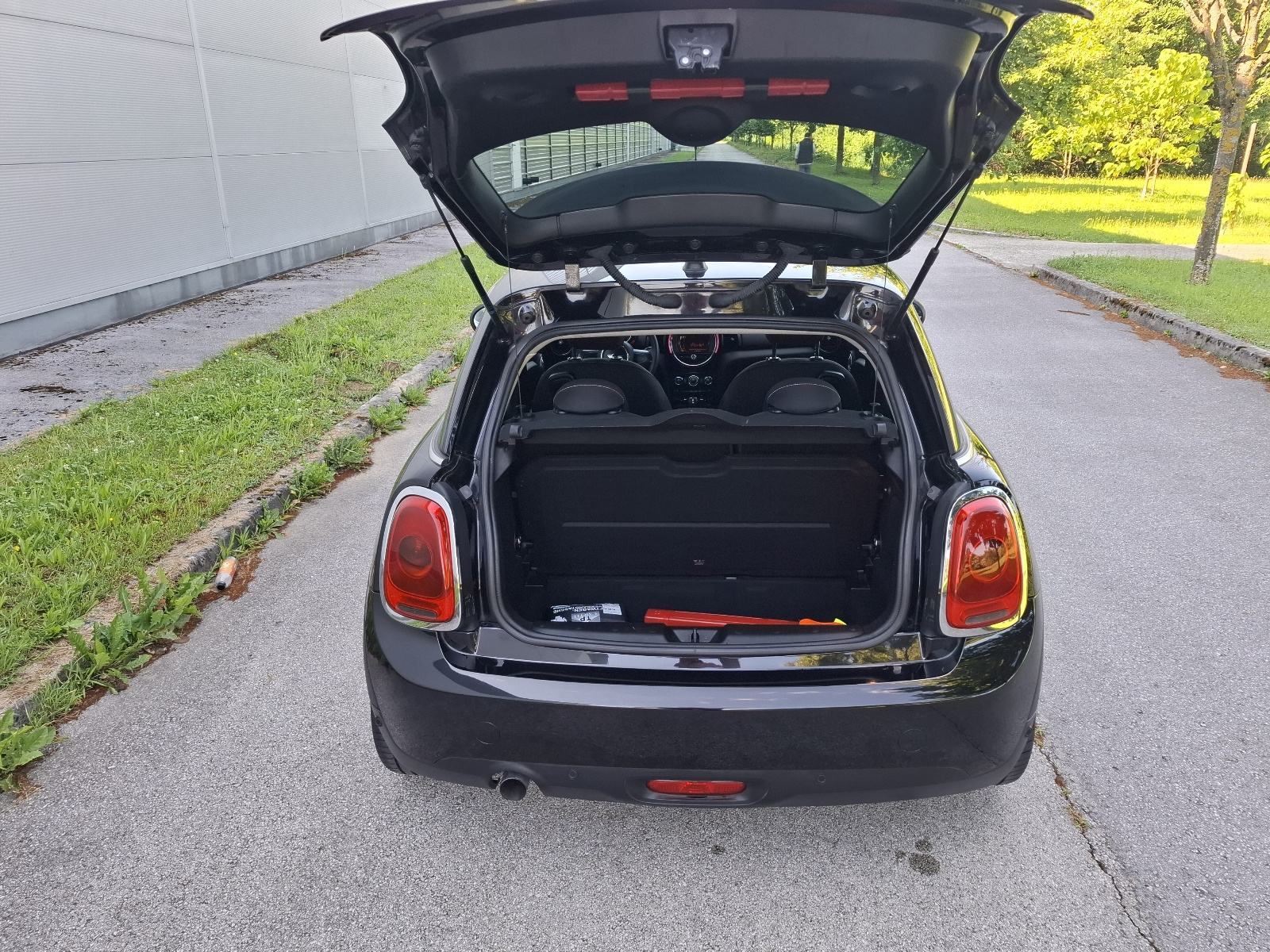 MINI One 1.2 I KLIMA-ALU FELGE 18"-SERVISNA SA RAČUNIMA--VELIKI SERVIS, fotografija 16