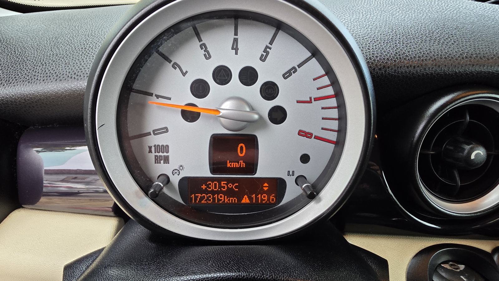 MINI ONE 1.4, reg 12/2026, klima, koža, servisna, tempo, alu, ODLIČAN, fotografija 20