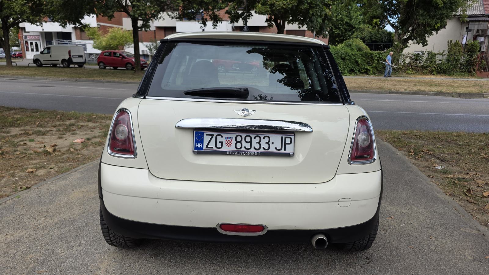 MINI ONE 1.4, reg 12/2026, klima, koža, servisna, tempo, alu, ODLIČAN, fotografija 6