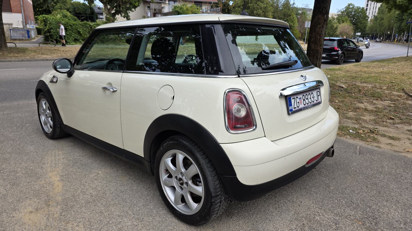 MINI ONE 1.4, reg 12/2026, klima, koža, servisna, tempo, alu, ODLIČAN, fotografija 5