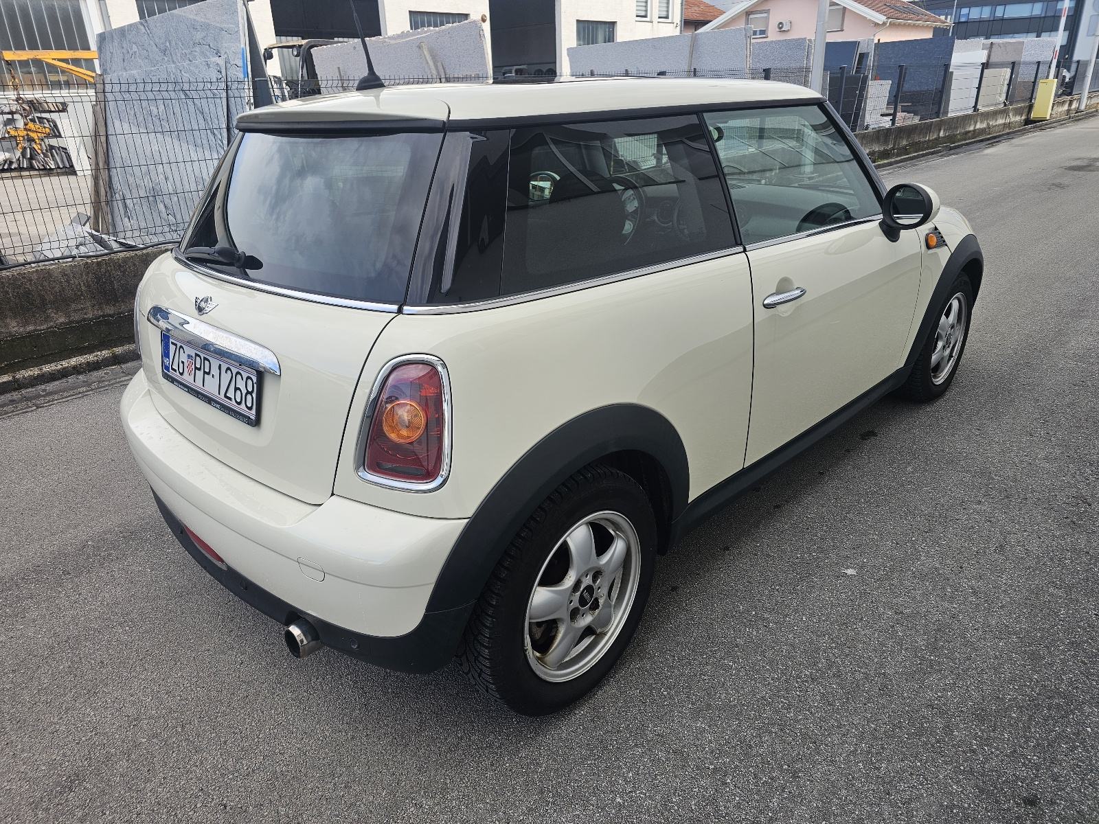 MINI One 1,6 benzin, panorama... 2010.g, fotografija 7