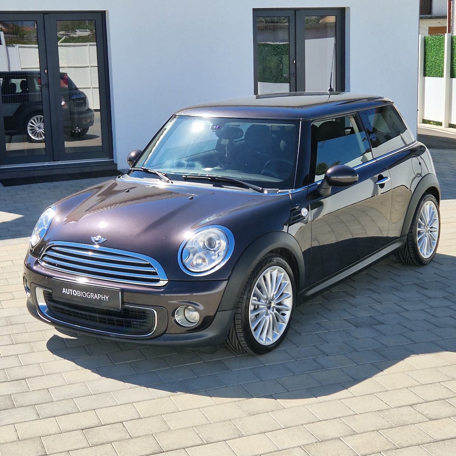 MINI One 1.6 i benzinac • 123.ooo km • Koža, Xenon, Ambient Lights..., fotografija 1