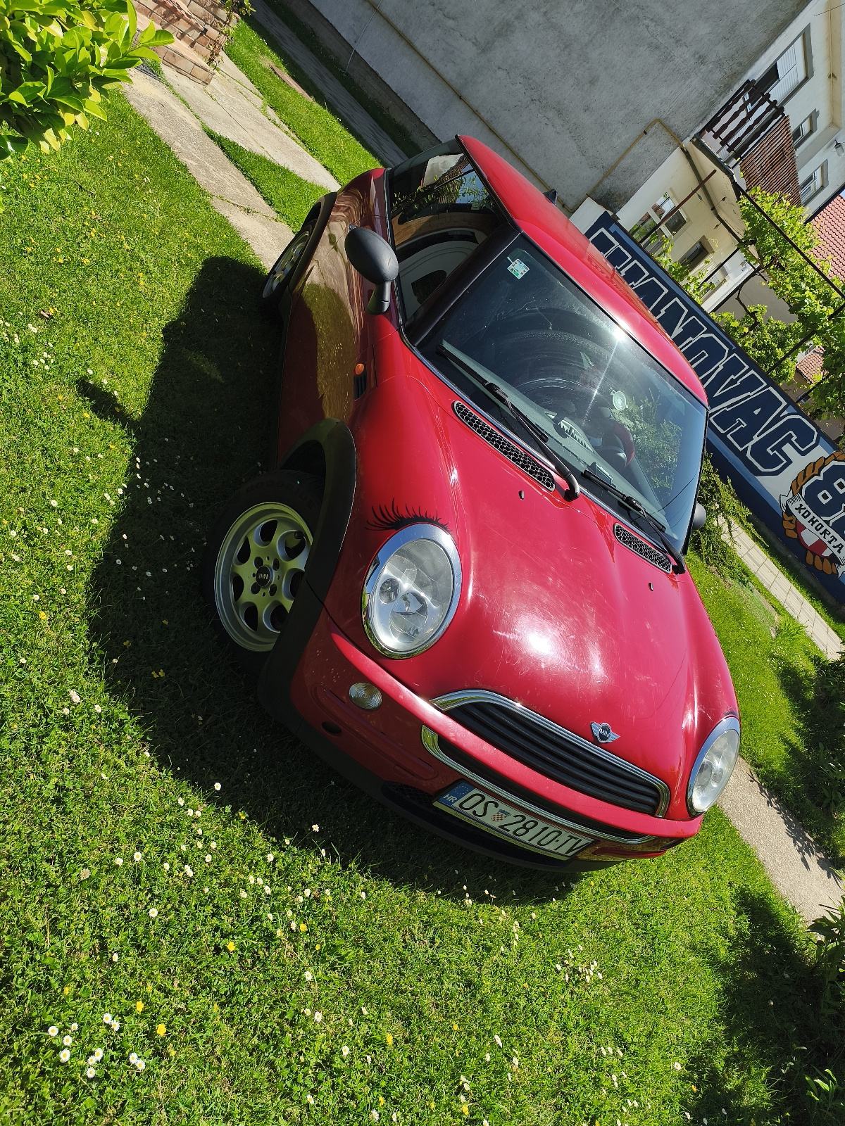 MINI One 1.6, fotografija 1