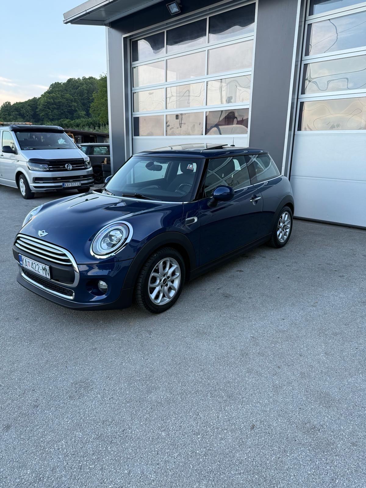 MINI Cooper D •158tkm • odlicno stanje, fotografija 2