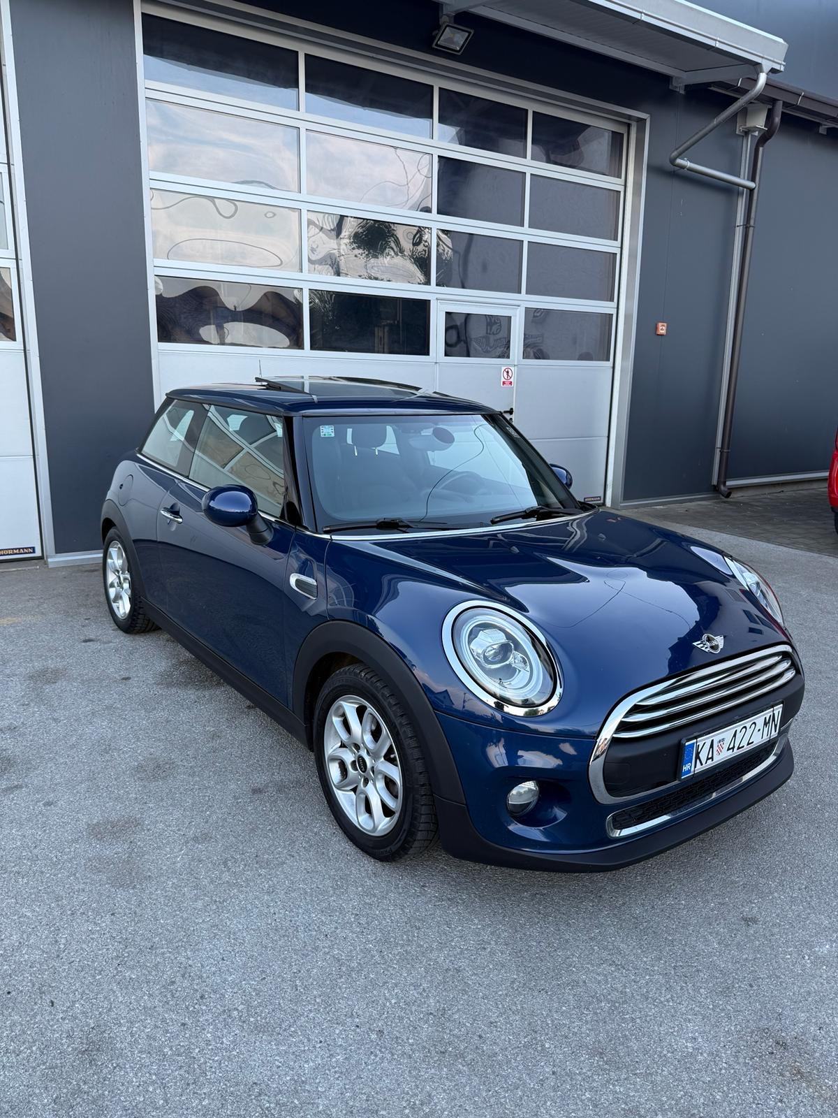 MINI Cooper D •158tkm • odlicno stanje, fotografija 3